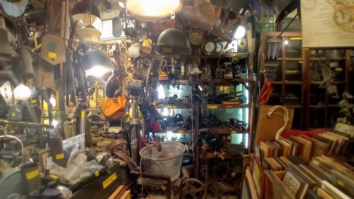 Antique & Vintage Store at Yafo Flea Market, TLV